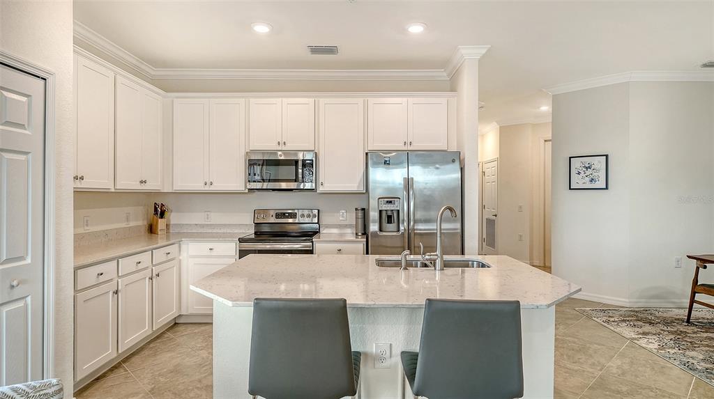 17510 Gawthrop Drive, Unit 308 Bradenton, FL 34211 - Photo 8 of 75