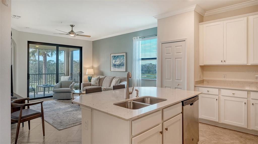 17510 Gawthrop Drive, Unit 308 Bradenton, FL 34211 - Photo 10 of 75