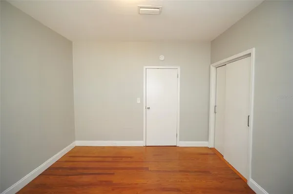 $2,700 | 916 East 25th Avenue, Tampa, FL 33605