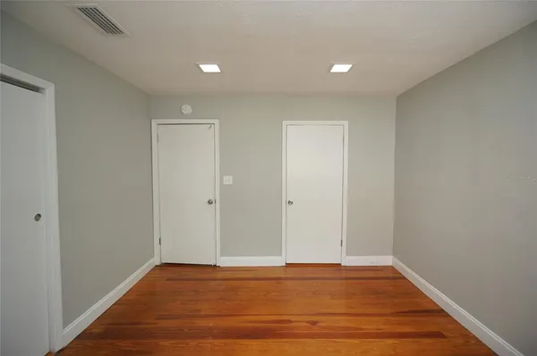 $2,700 | 916 East 25th Avenue, Tampa, FL 33605