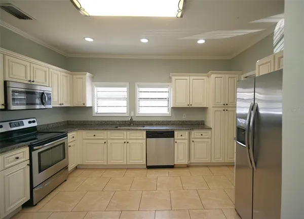 $2,700 | 916 East 25th Avenue, Tampa, FL 33605