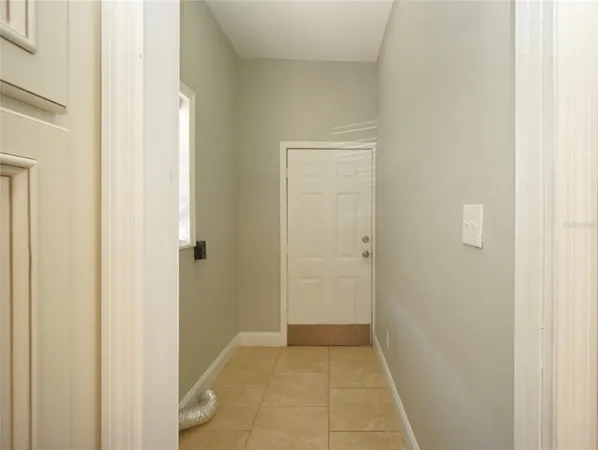 $2,700 | 916 East 25th Avenue, Tampa, FL 33605