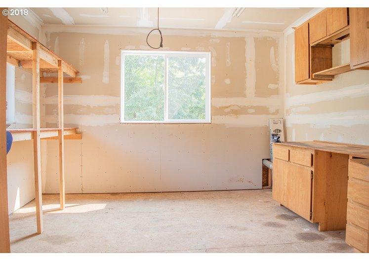227 Simmons Road Kalama, WA 98625 - Photo 11 of 12 Gallery Image 11