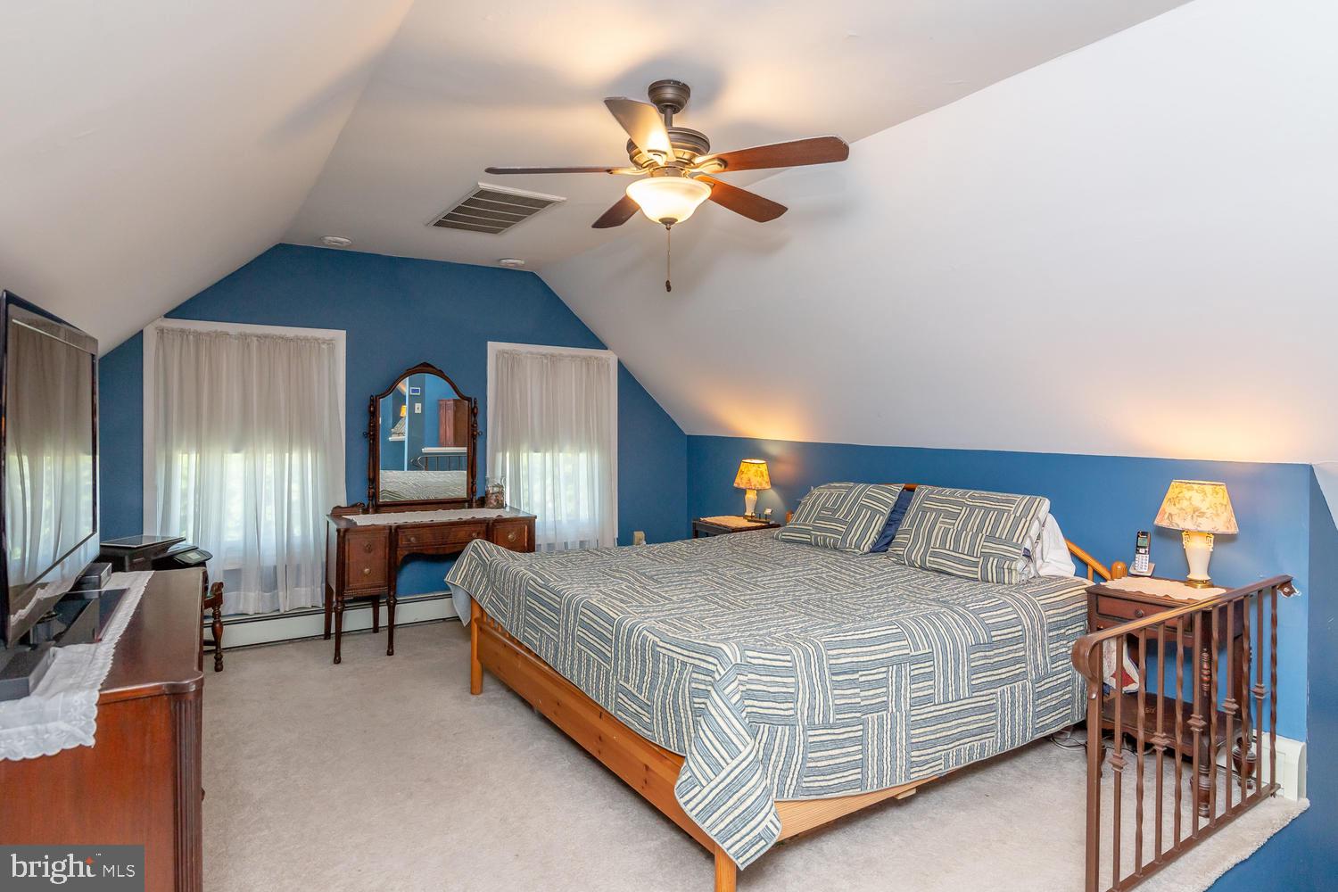 124 Rutledge Avenue Rutledge, PA 19070 - Photo 20 of 24 Master Bedroom