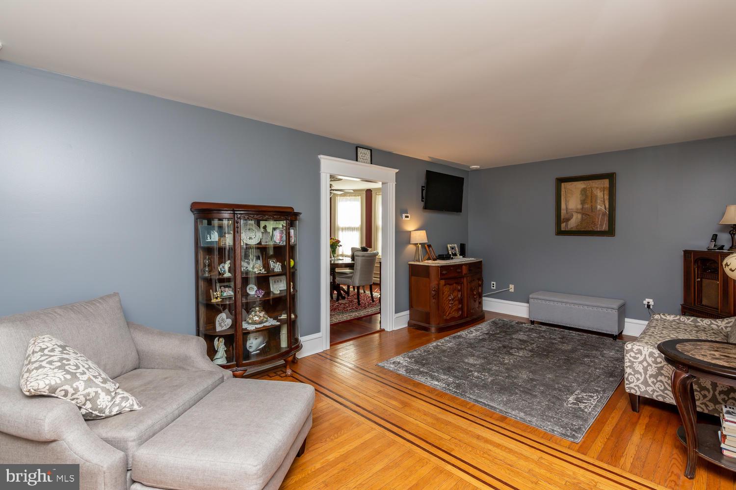 124 Rutledge Avenue Rutledge, PA 19070 - Photo 4 of 24 Formal Living Room