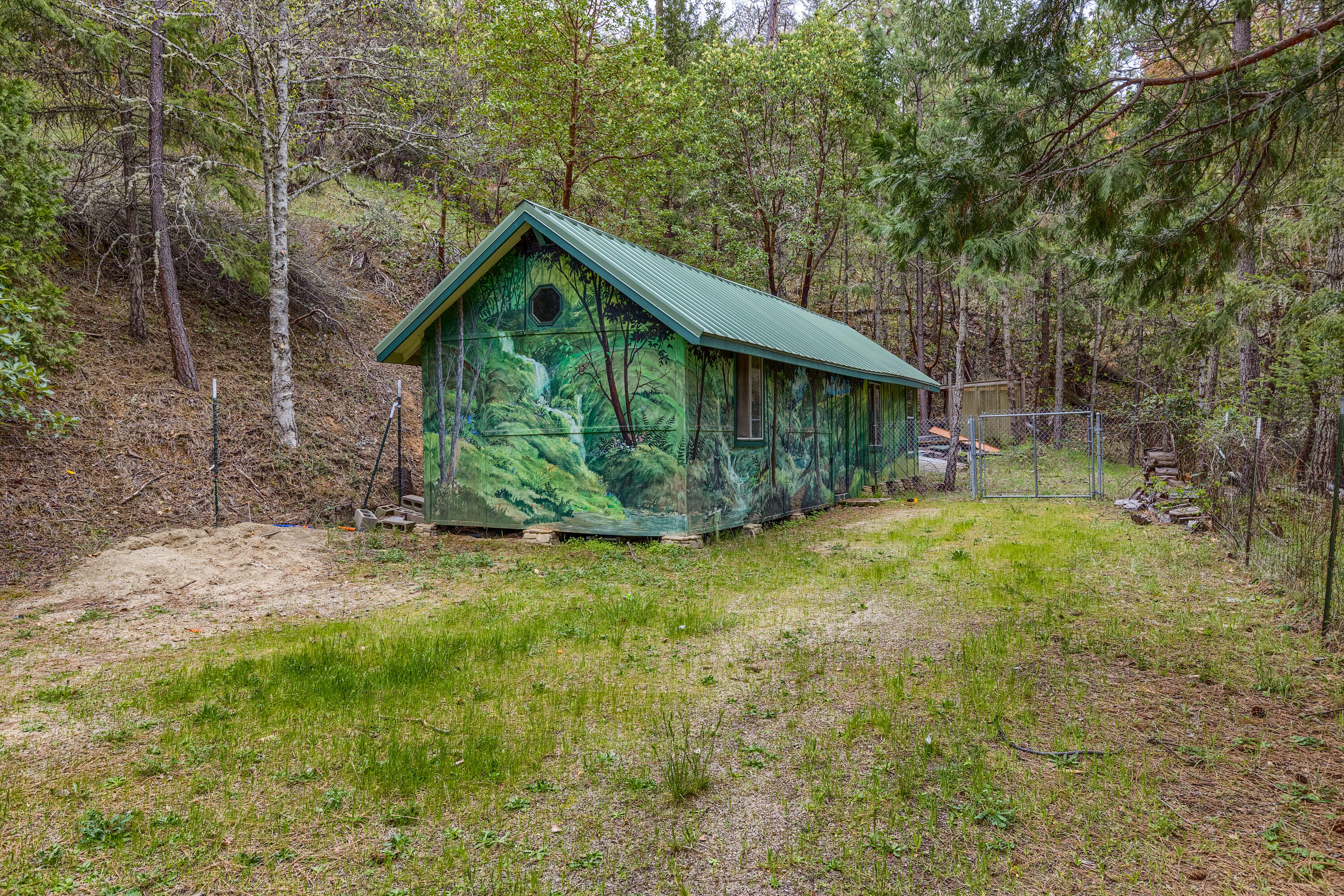 9685 Wagner Creek Road Talent, OR 97540 - Photo 46 of 69 WC(8)