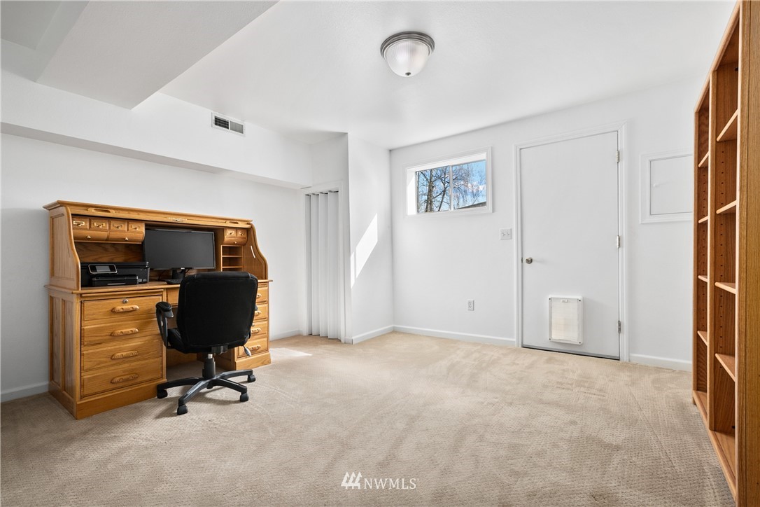 24215 2nd Place West Bothell, WA 98021 - Photo 15 of 30