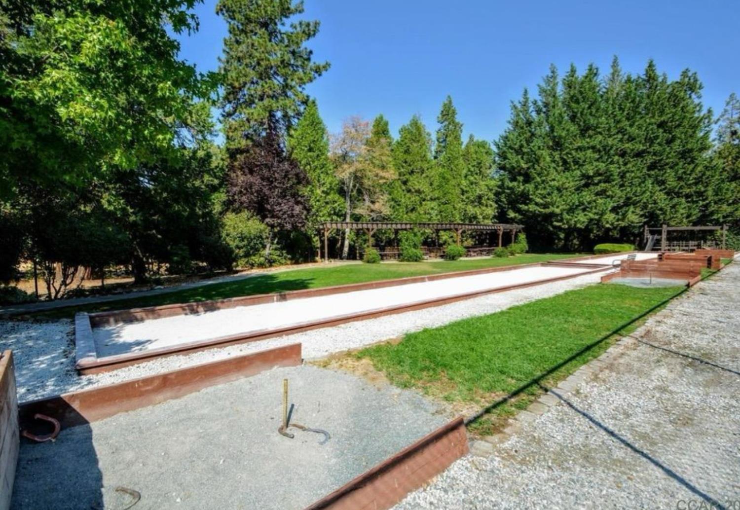 501 Forest Meadows Drive Murphys, CA 95247 - Photo 12 of 15