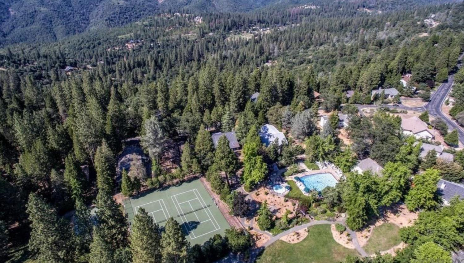 501 Forest Meadows Drive Murphys, CA 95247 - Photo 13 of 15