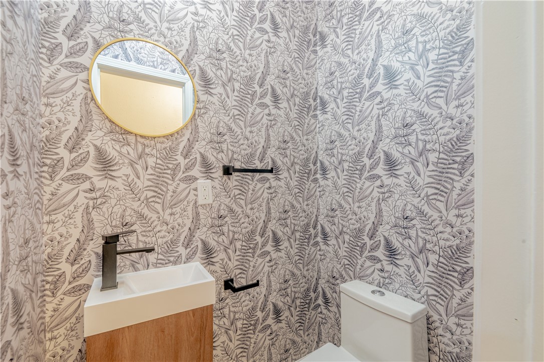 39 Mitchell Street Rochester, NY 14621 - Photo 8 of 23