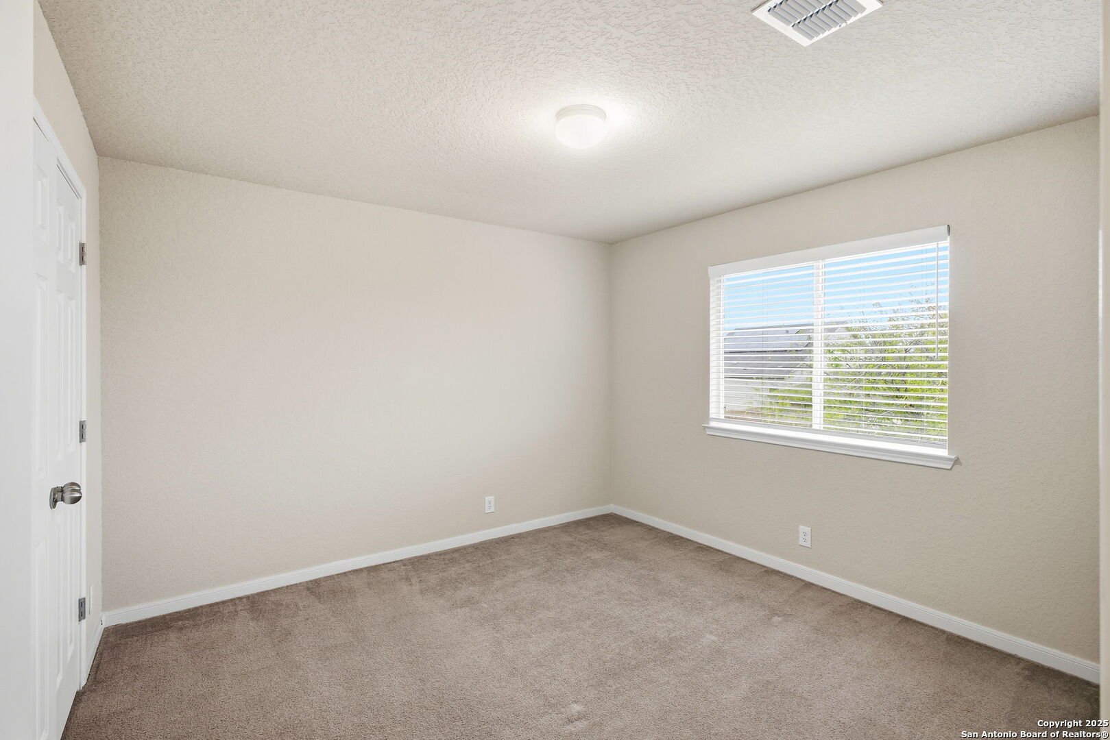 9347 Ingleton San Antonio, TX 78245 - Photo 16 of 24