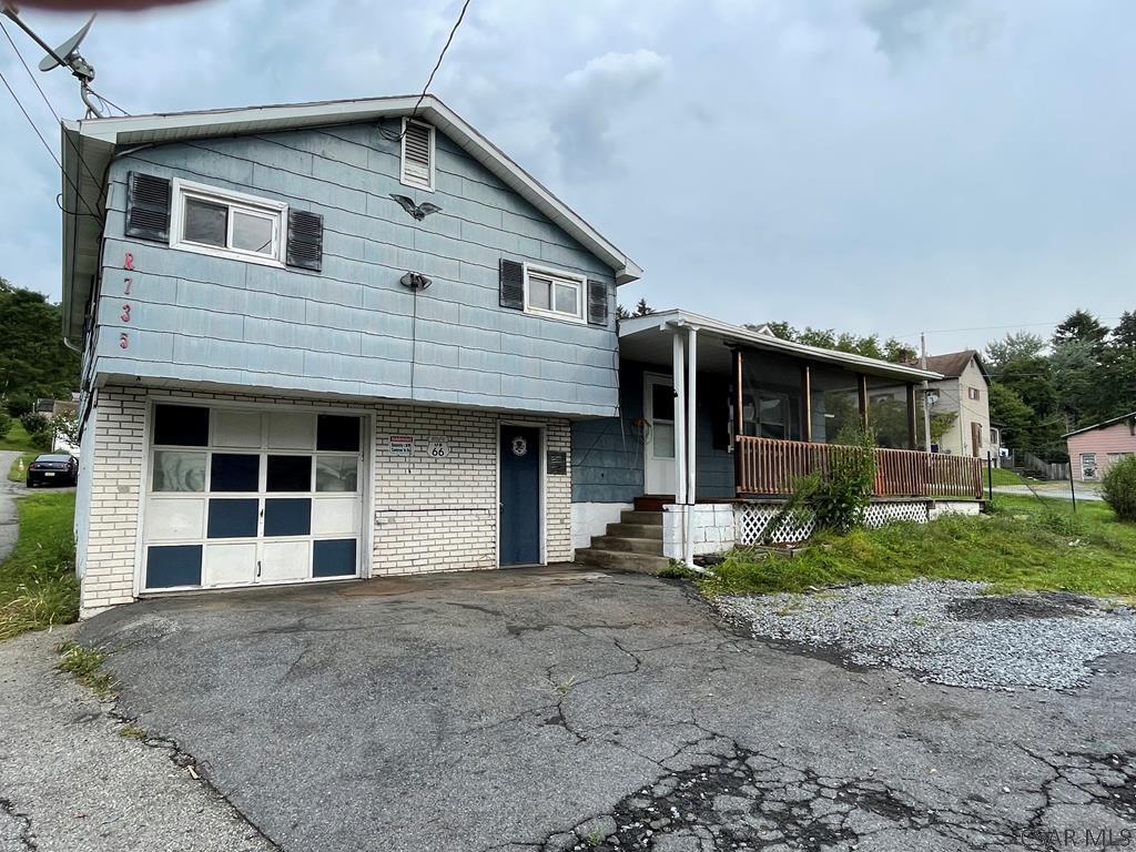 735 R Cooper Avenue Johnstown, PA 15906 - Photo 1 of 12