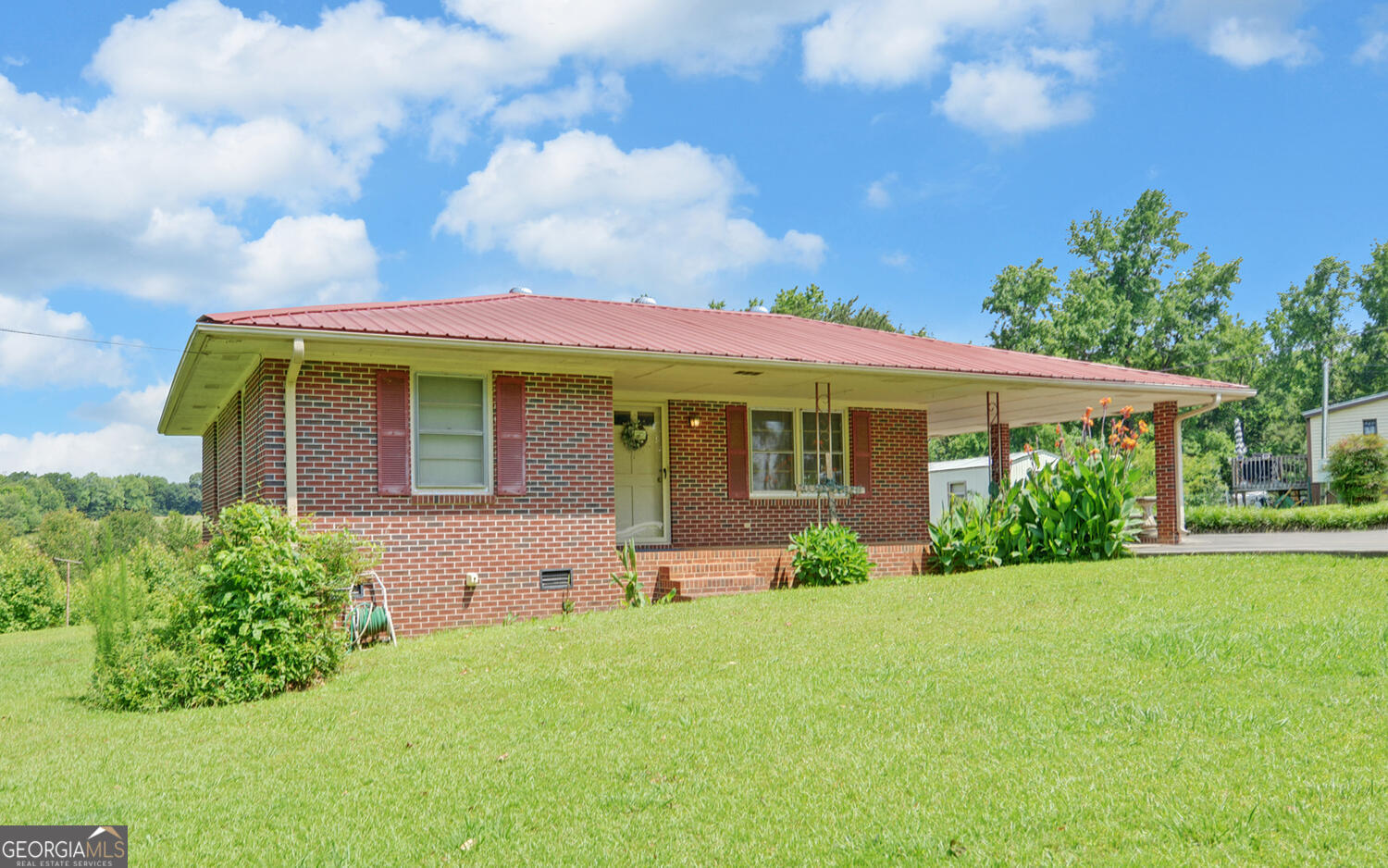 680 Fred King Road Hartwell, GA 30643 - Photo 1 of 37