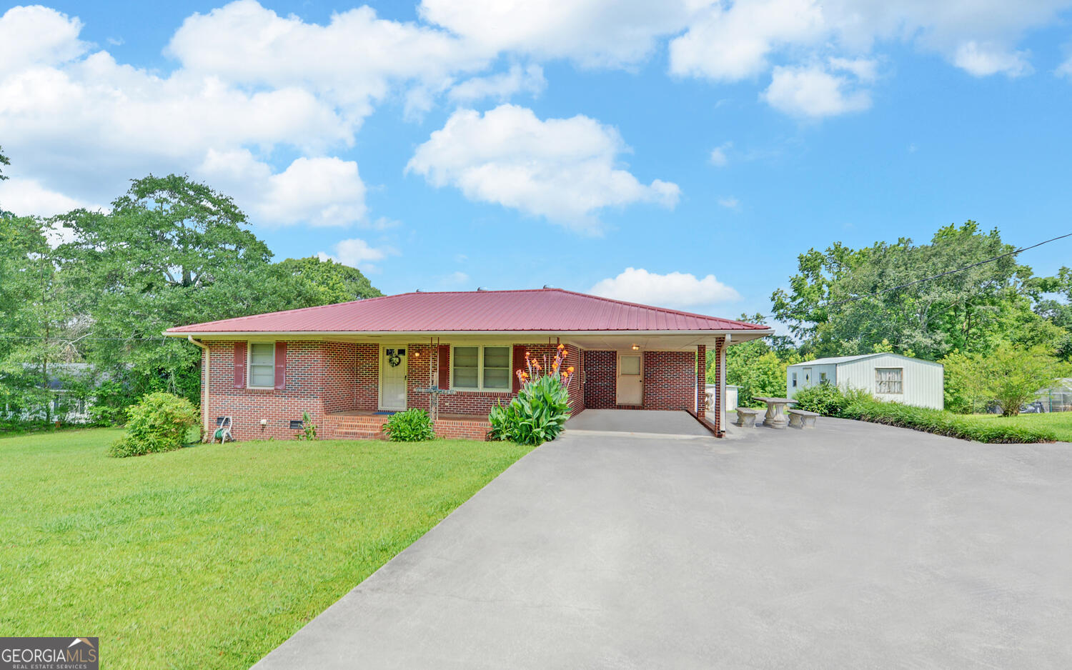 680 Fred King Road Hartwell, GA 30643 - Photo 3 of 37