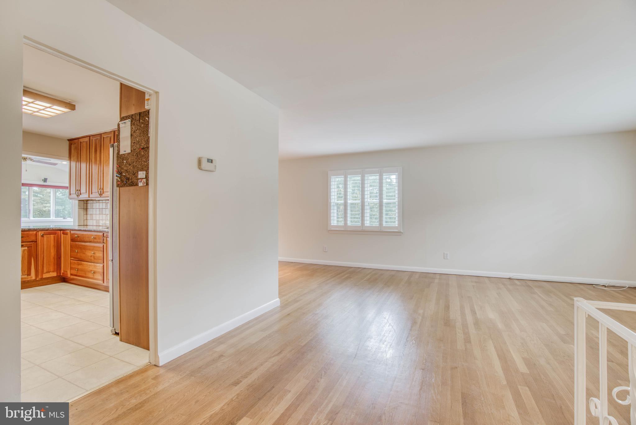 300 West Timonium Road Lutherville-Timonium, MD 21093 - Photo 12 of 50 Living room and one entrance into the kitchen