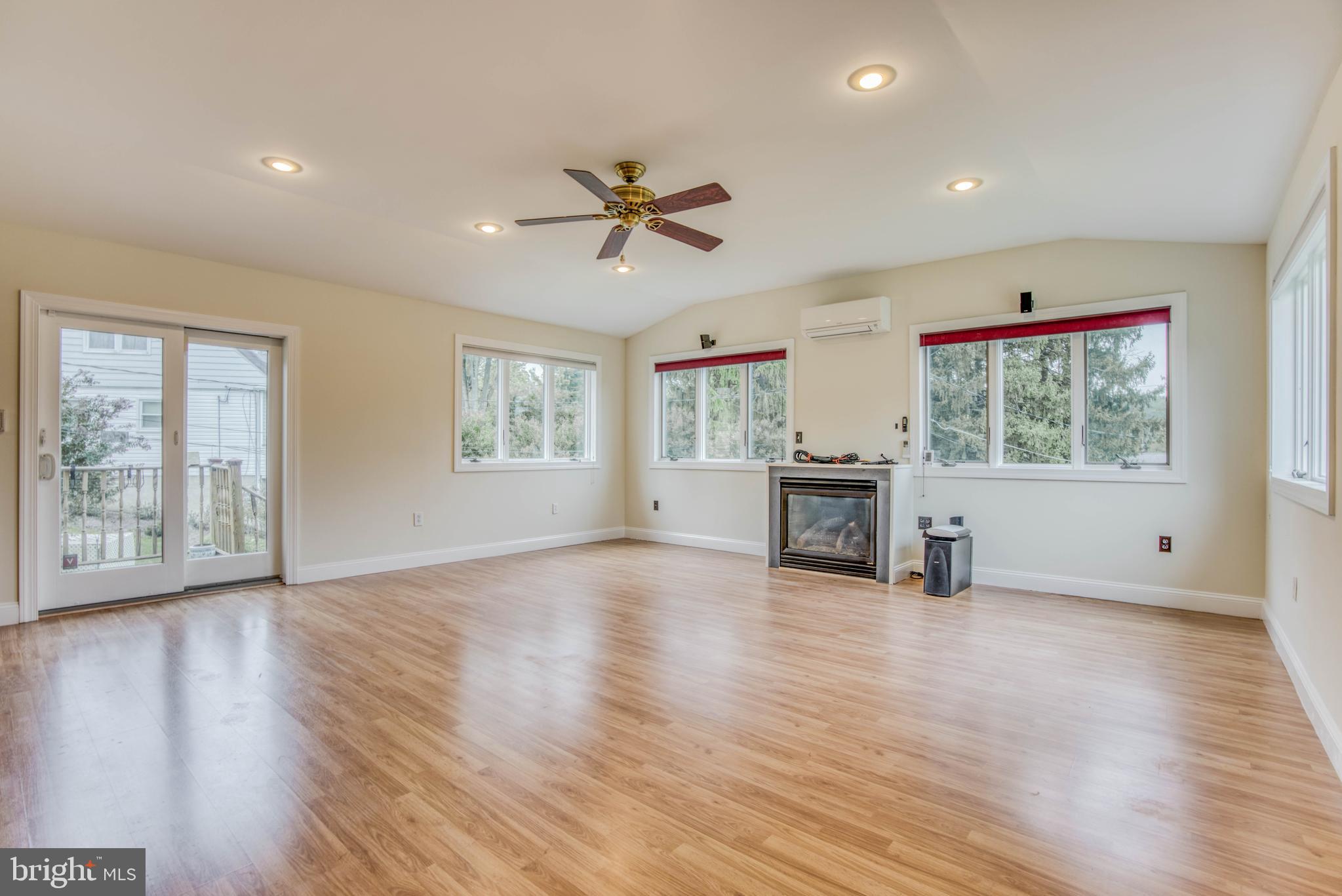 300 West Timonium Road Lutherville-Timonium, MD 21093 - Photo 18 of 50 20'x20' family room addition