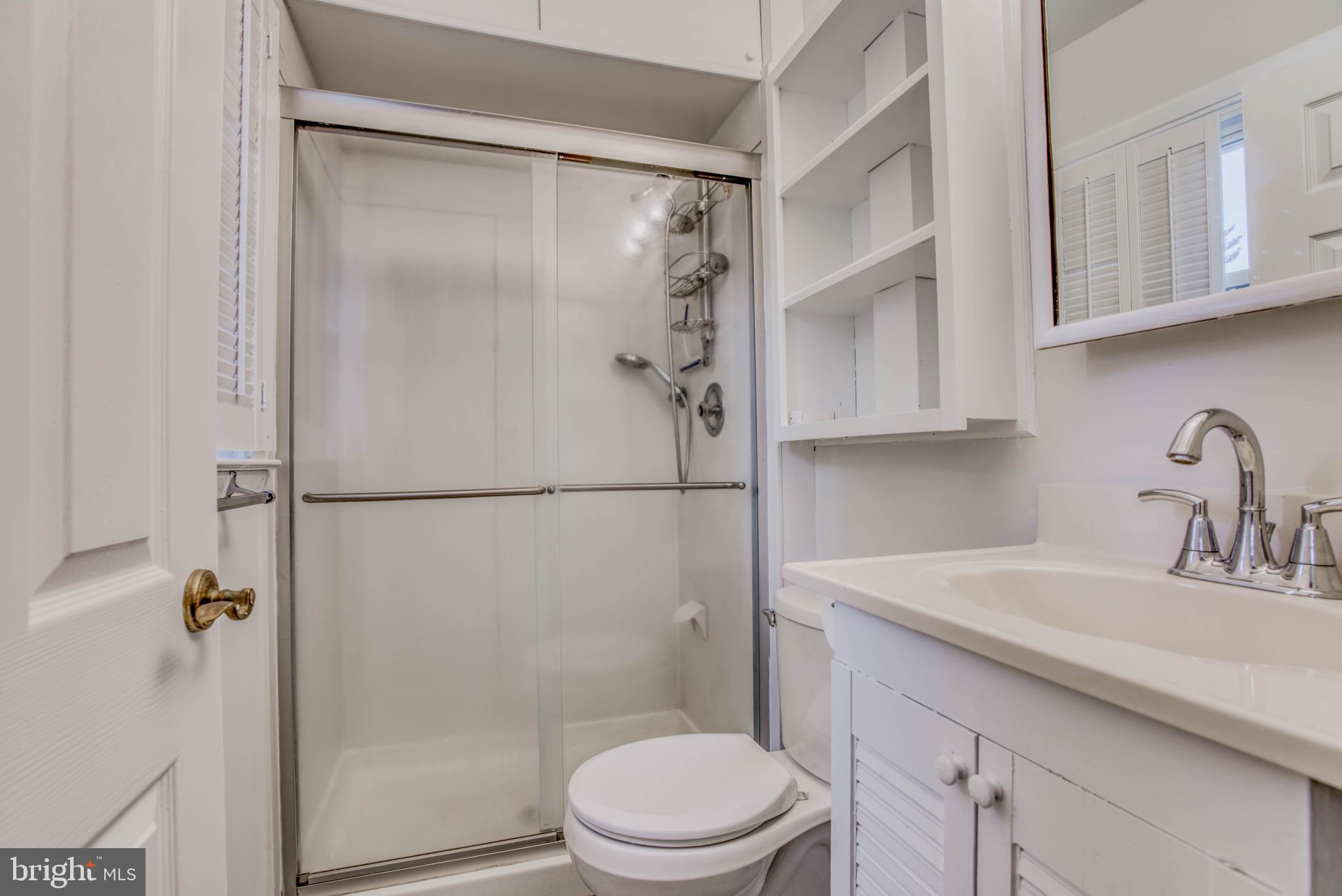 300 West Timonium Road Lutherville-Timonium, MD 21093 - Photo 35 of 50 Shower- no tub