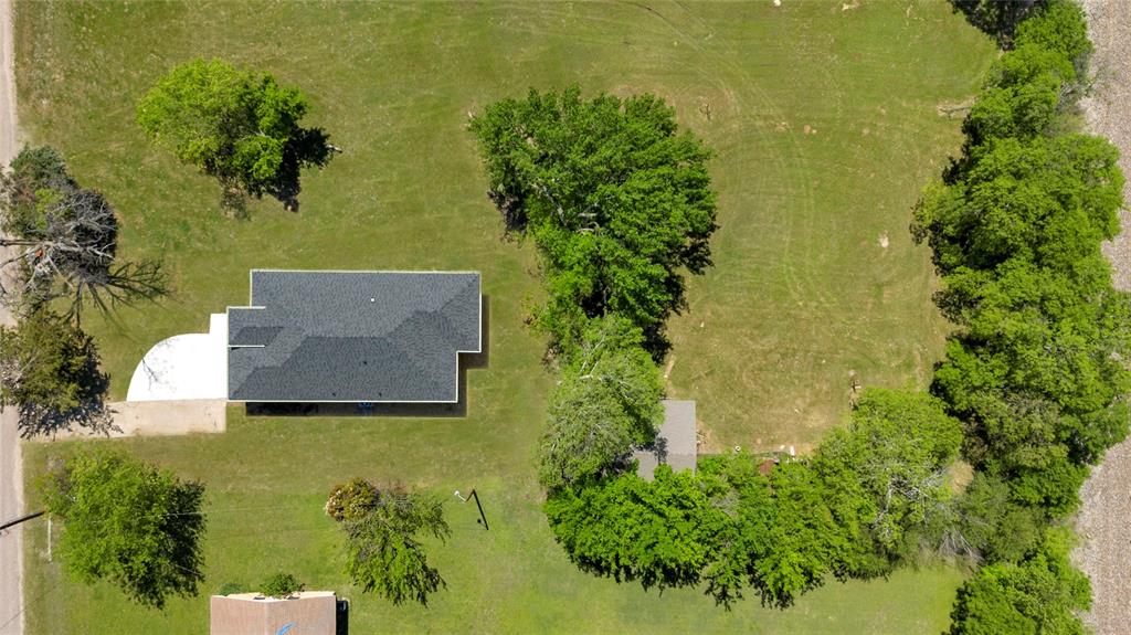 115 Gibson Lane Valley View, TX 76272 - Photo 3 of 29