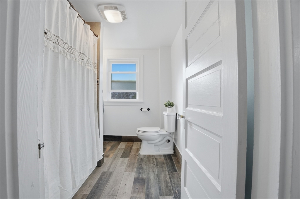 11 Grand View Road Weymouth, MA 02191 - Photo 18 of 37 Gallery Image 18