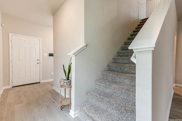 a view of entryway and hall