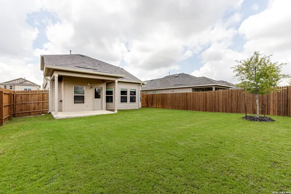 $1,850 | 13609 Mineral Well, San Antonio, TX 78253