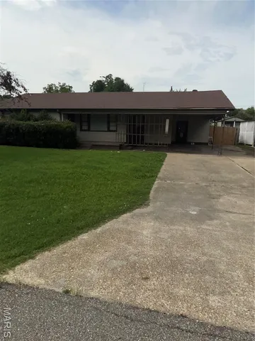 $109,500 | 1506 George Street, Kennett, MO 63857