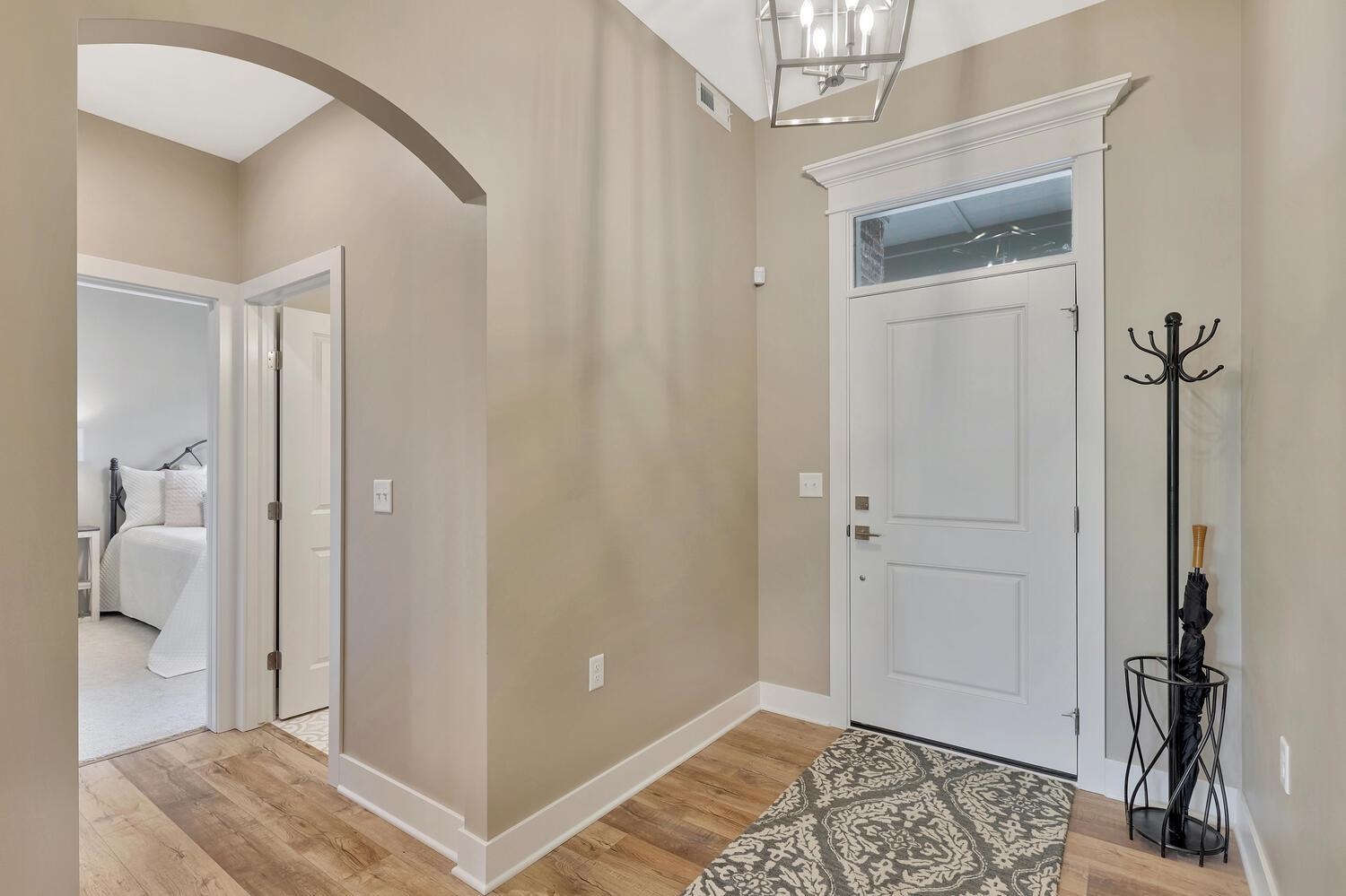 733 North Firefly Court Wichita, KS 67235 - Photo 2 of 36