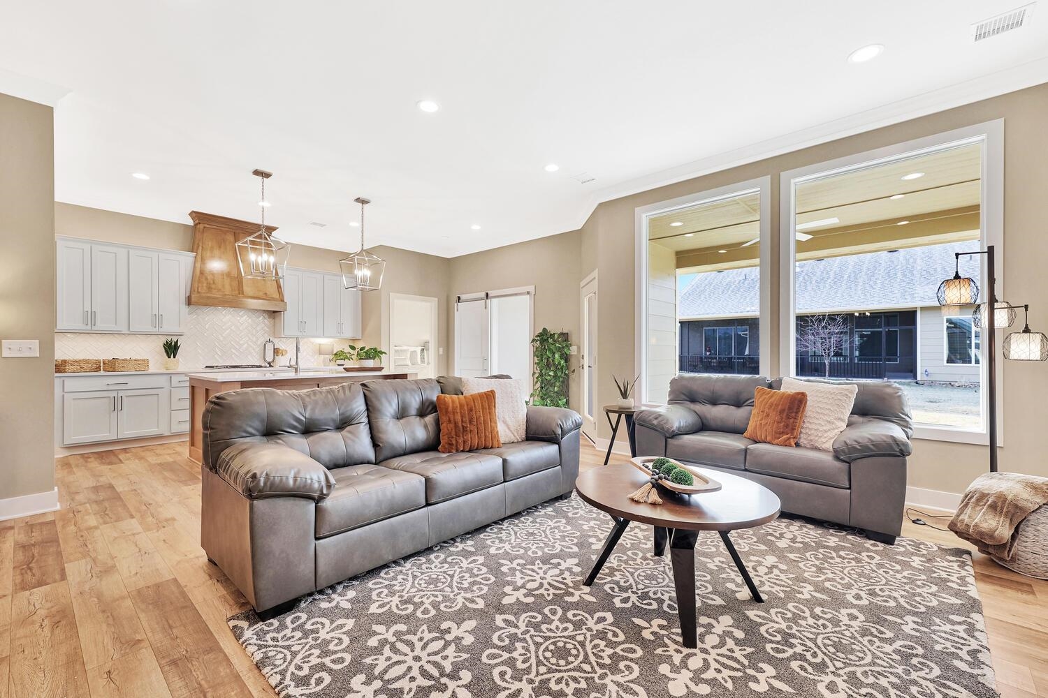 733 North Firefly Court Wichita, KS 67235 - Photo 5 of 36