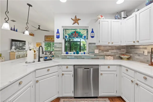 $455,000 | 9967 Country Oaks Drive, Fort Myers, FL 33967