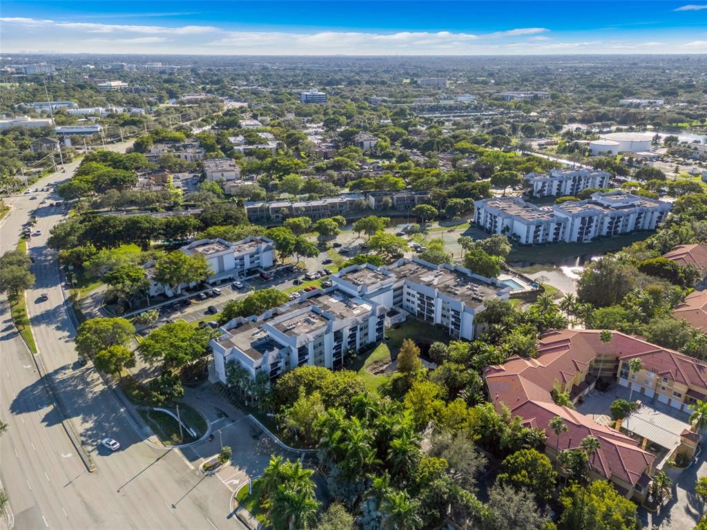 711 North Pine Island Road, Unit 406 Plantation, FL 33324 - Photo 35 of 42