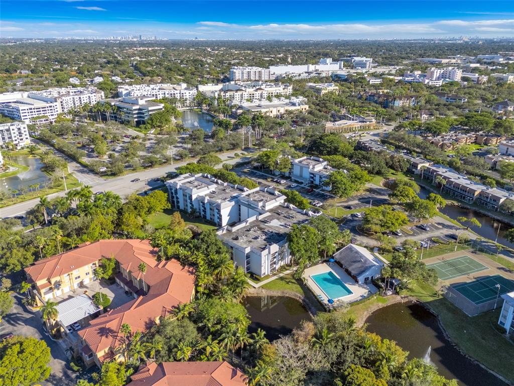 711 North Pine Island Road, Unit 406 Plantation, FL 33324 - Photo 37 of 42