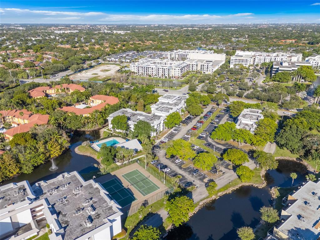 711 North Pine Island Road, Unit 406 Plantation, FL 33324 - Photo 39 of 42