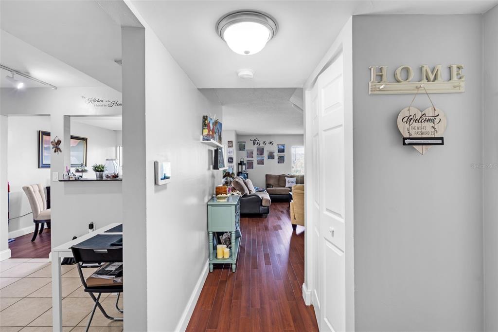 711 North Pine Island Road, Unit 406 Plantation, FL 33324 - Photo 5 of 42