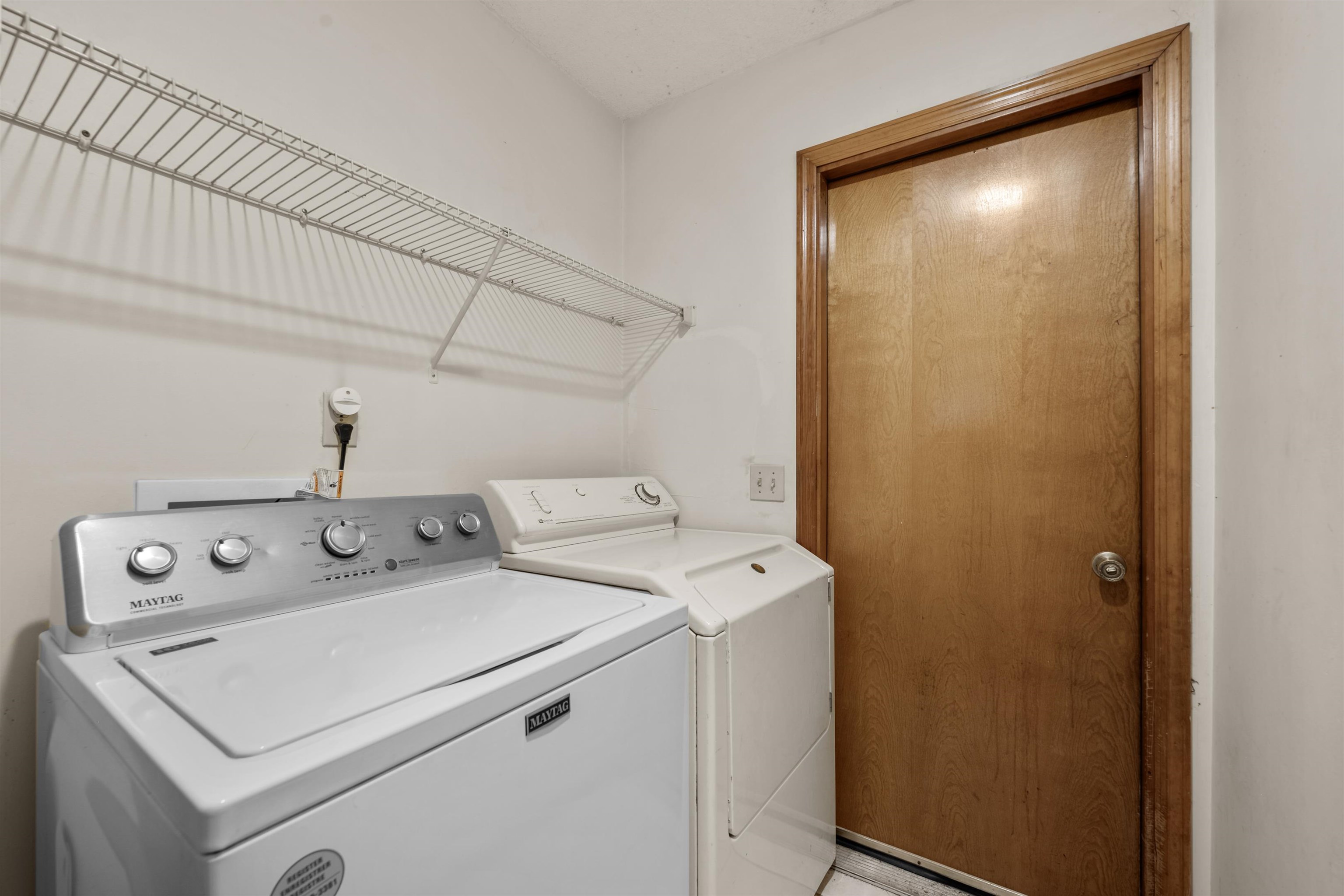240 Watson Road St. Augustine, FL 32086 - Photo 25 of 43 a utility room with dryer and washer