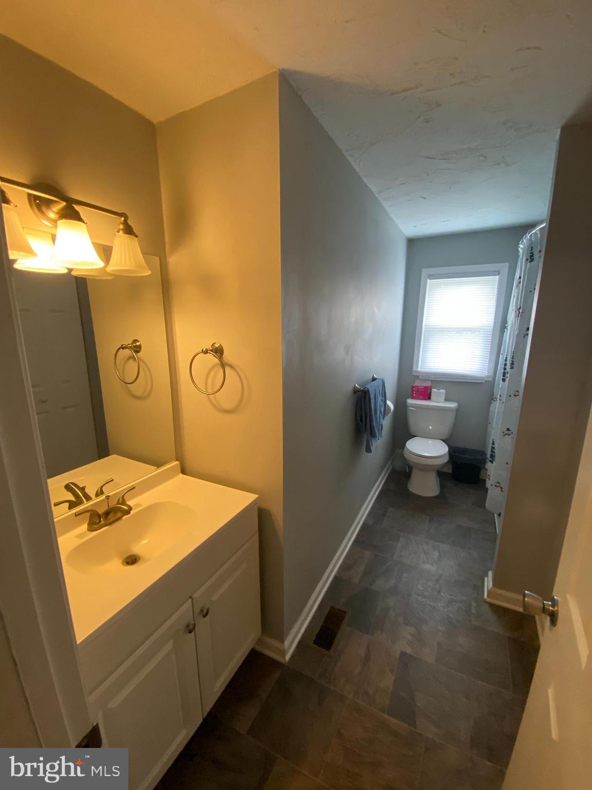 5585 Hanover Road Hanover, PA 17331 - Photo 13 of 18