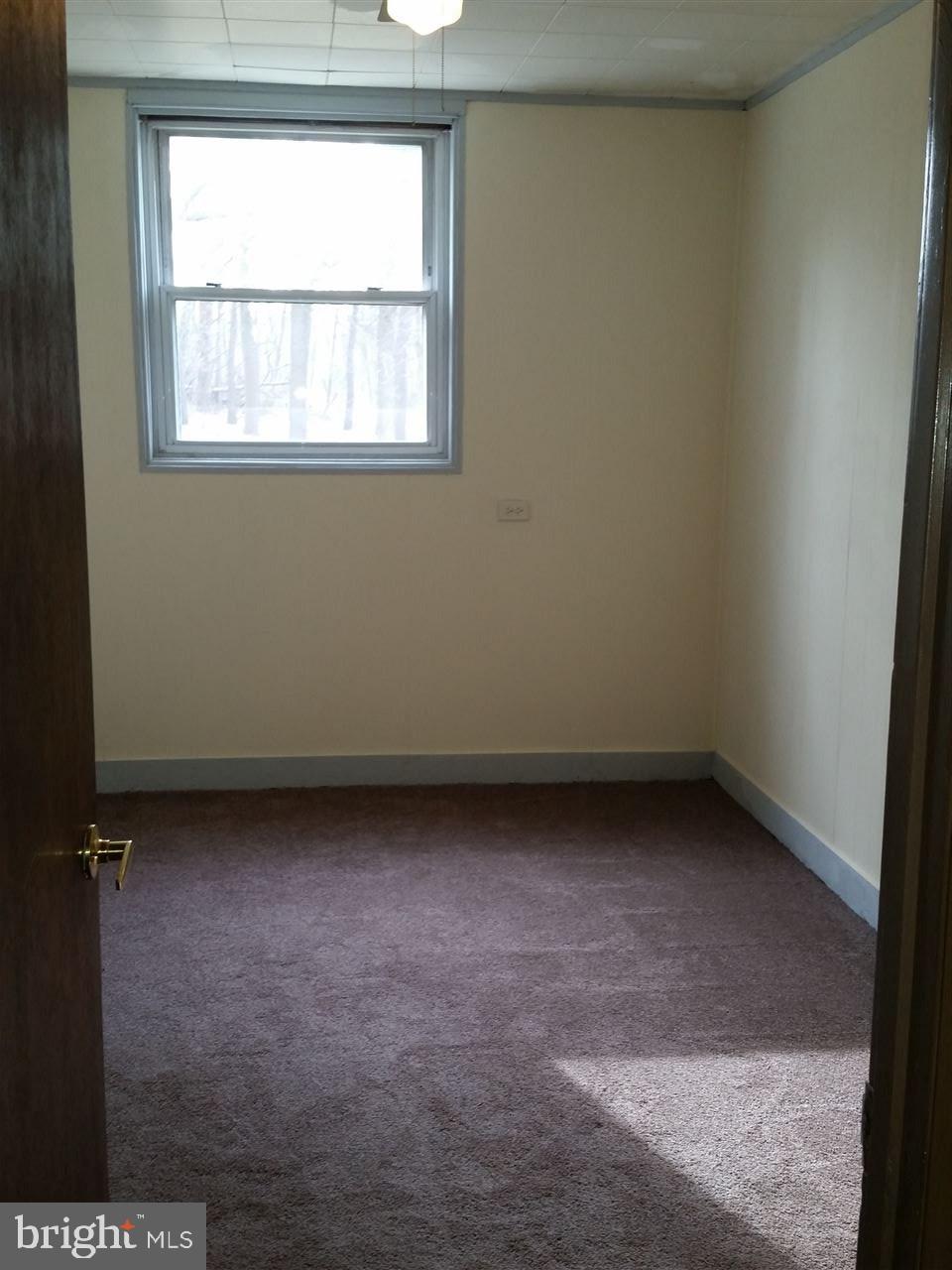 90 Pine Tree Road Manchester, PA 17345 - Photo 11 of 32