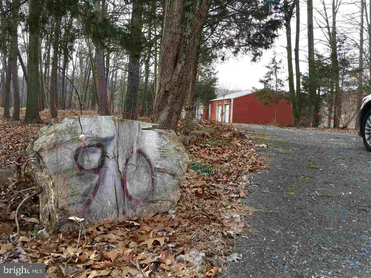 90 Pine Tree Road Manchester, PA 17345 - Photo 3 of 32