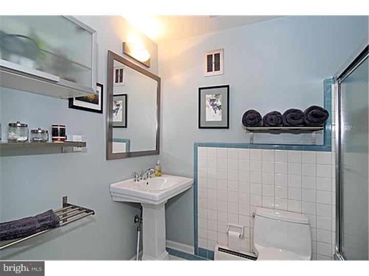 300 Danell Road Wayne, PA 19087 - Photo 14 of 23 Bathroom