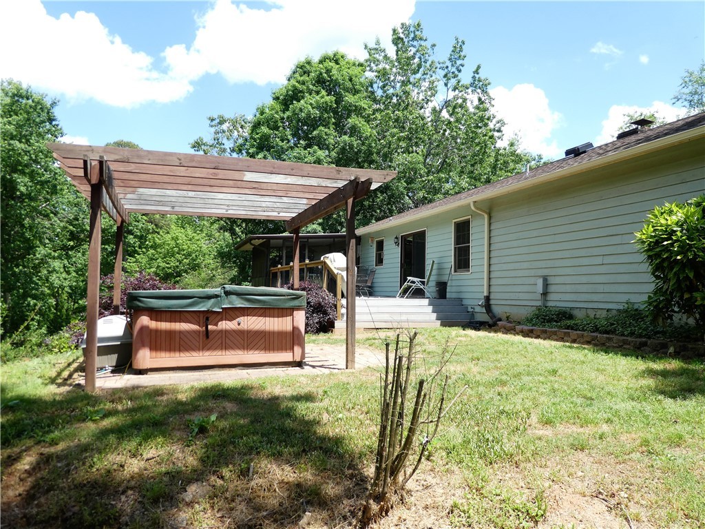 107 Magnolia Way Seneca, SC 29672 - Photo 33 of 47 Gallery Image 33