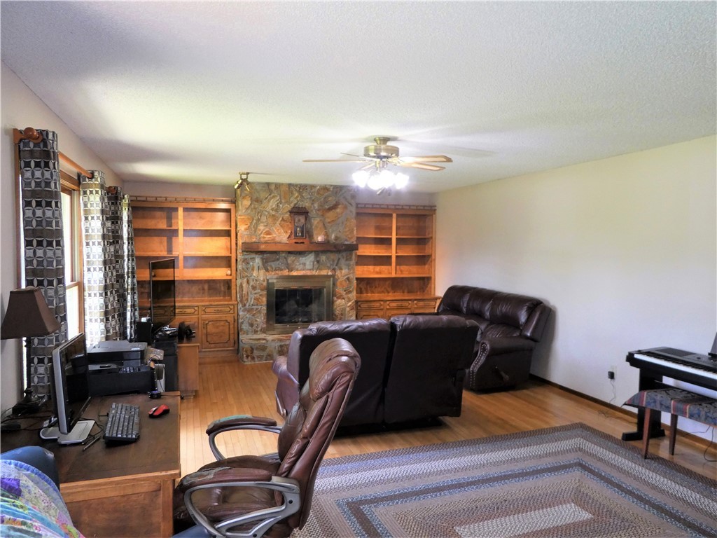 107 Magnolia Way Seneca, SC 29672 - Photo 7 of 47 Gallery Image 7