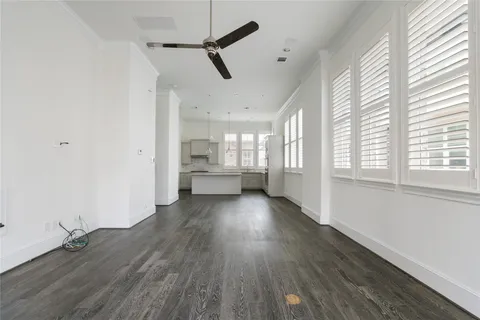$675,000 | 2613 Maxroy Street, Houston, TX 77007