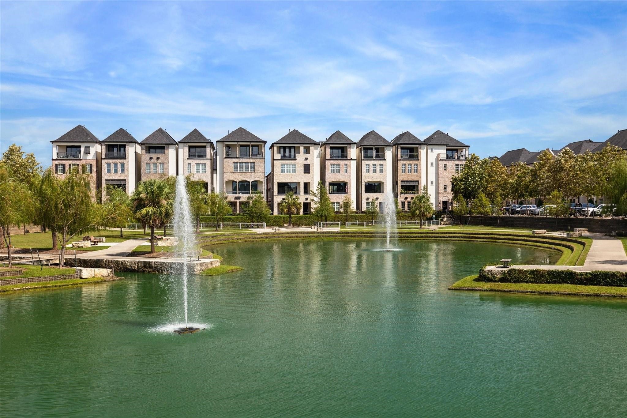 2613 Maxroy Street Houston, TX 77007 - Photo 3 of 42 Mornings along the lake bring the sound of birds and the occasional glimpse of turtles basking in the sun, a peaceful contrast to nearby urban convenience.