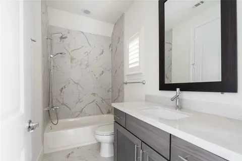 $675,000 | 2613 Maxroy Street, Houston, TX 77007