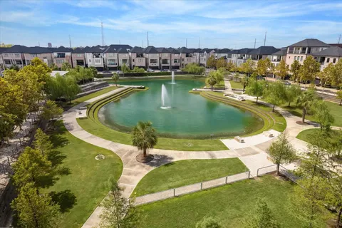 $675,000 | 2613 Maxroy Street, Houston, TX 77007