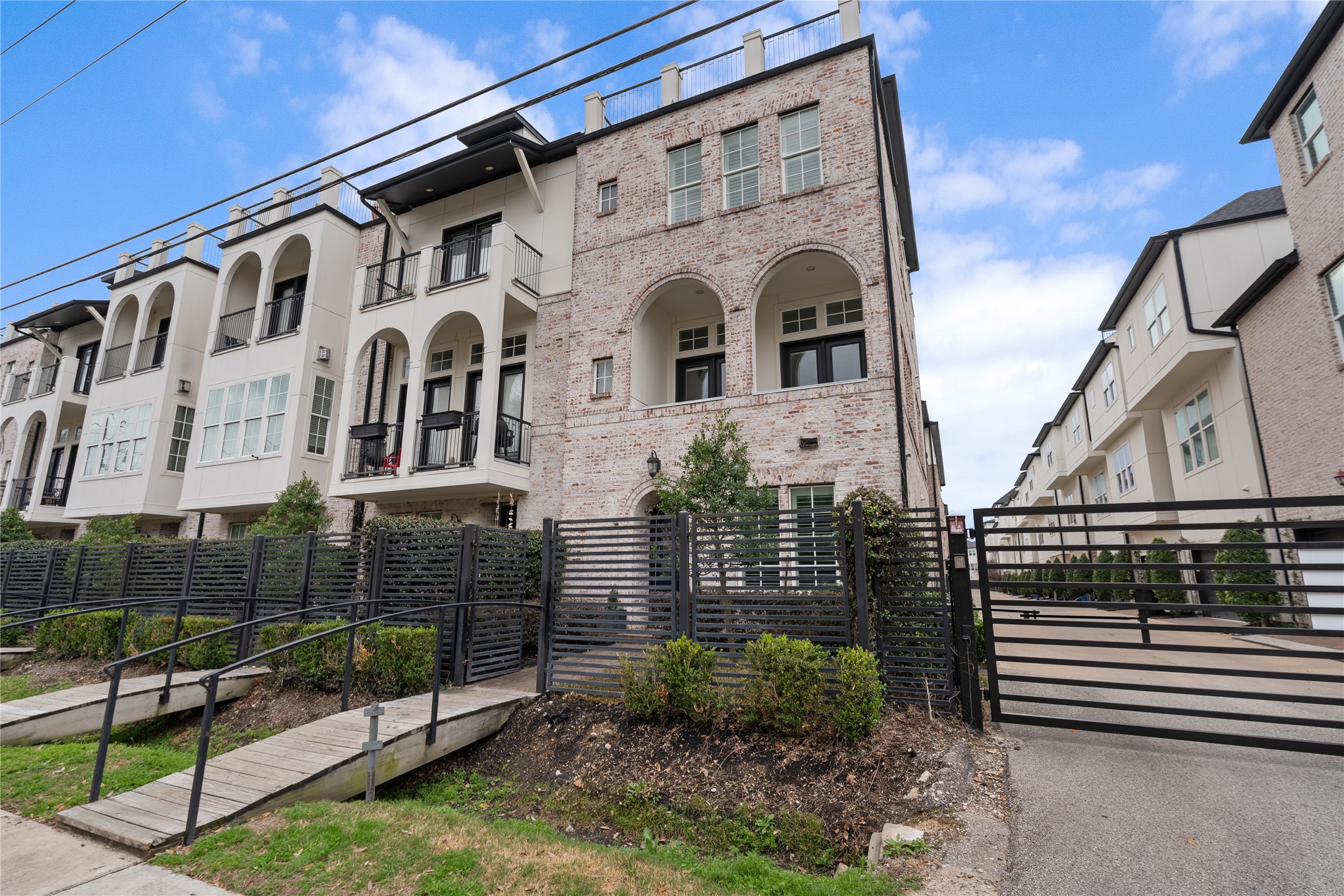 2613 Maxroy Street Houston, TX 77007 - Photo 42 of 42 The beautiful brick exterior combines classic architectural lines with a private entry and attached two-car garage for everyday convenience.
