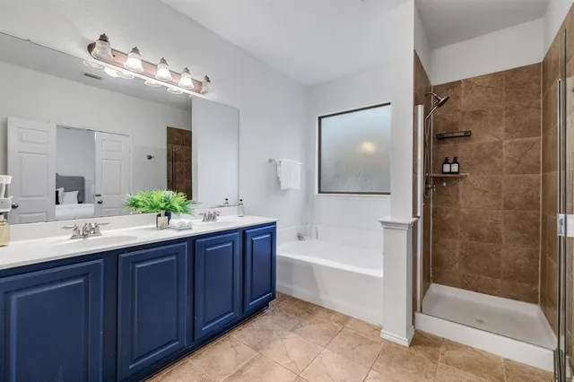 $499,900 | 15704 Ringdove Court, Fort Worth, TX 76262