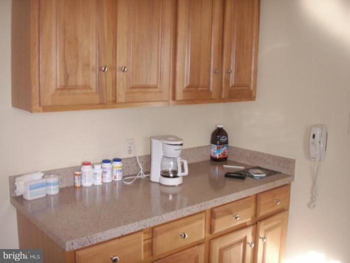 3802 Weller Road Silver Spring, MD 20906 - Photo 4 of 16 Kitchen