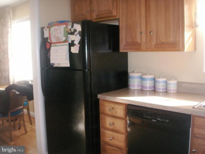3802 Weller Road Silver Spring, MD 20906 - Photo 6 of 16 Kitchen #3