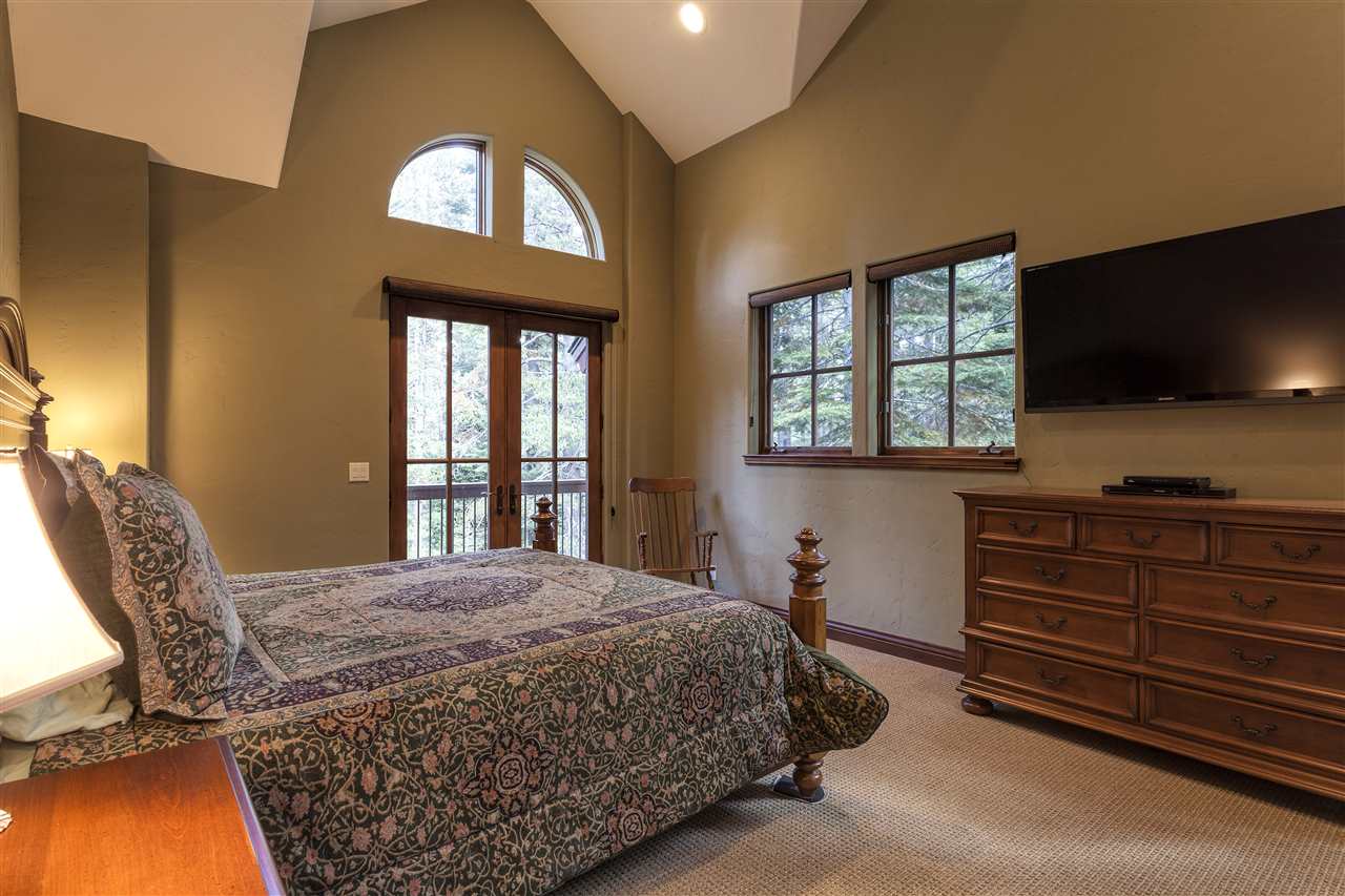11394 Chalet Road Truckee, CA 96161 - Photo 11 of 14 Gallery Image 11