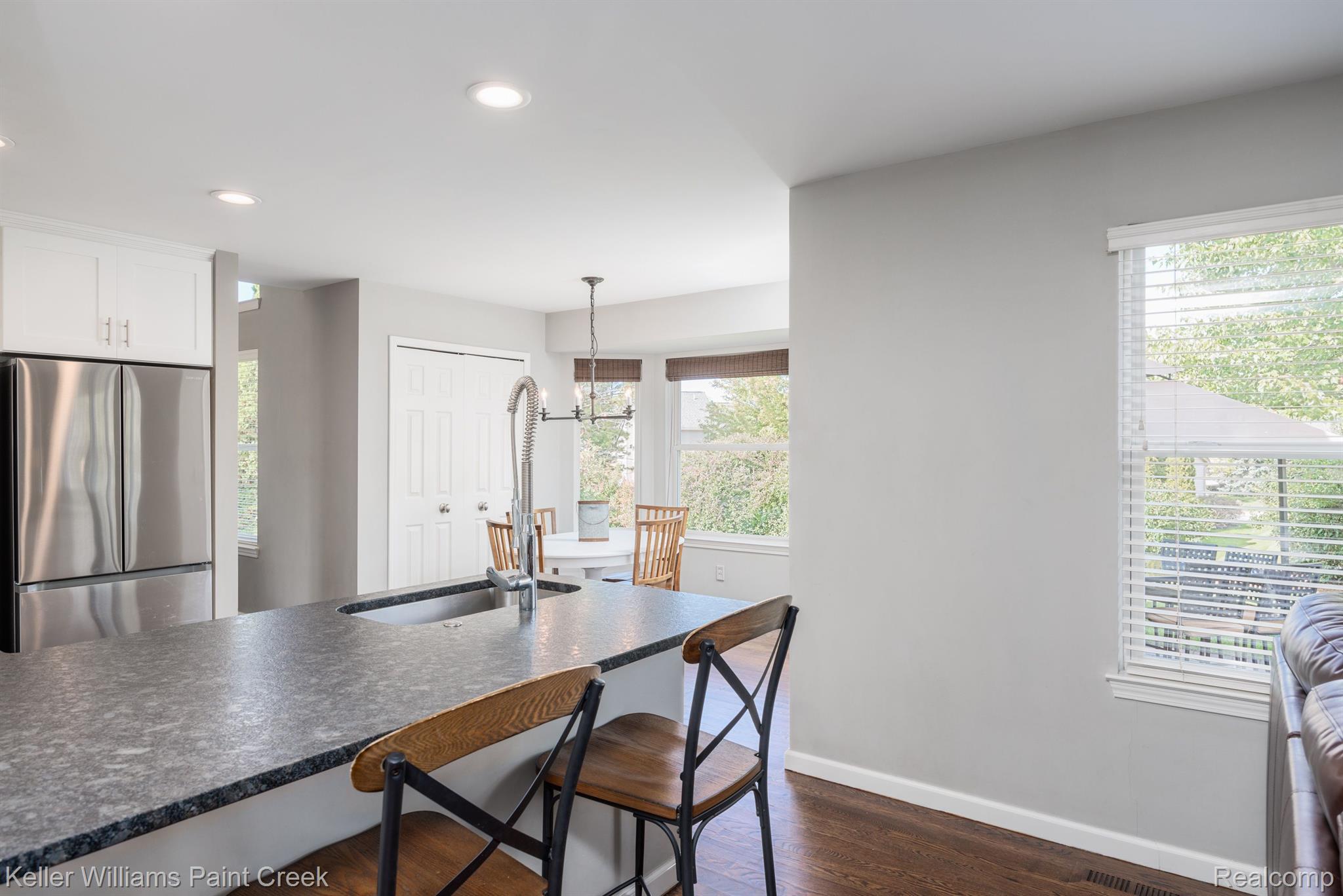 3566 Normandy Drive Rochester, MI 48306 - Photo 12 of 37 Gallery Image 12